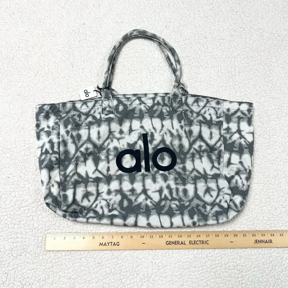 ALO Yoga *freebie purchase